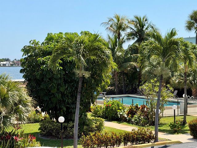 720 N Dixie Highway 604, Lantana, FL 33462