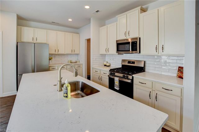 1029 Paragon Way Unit D, Suffolk, VA 23435