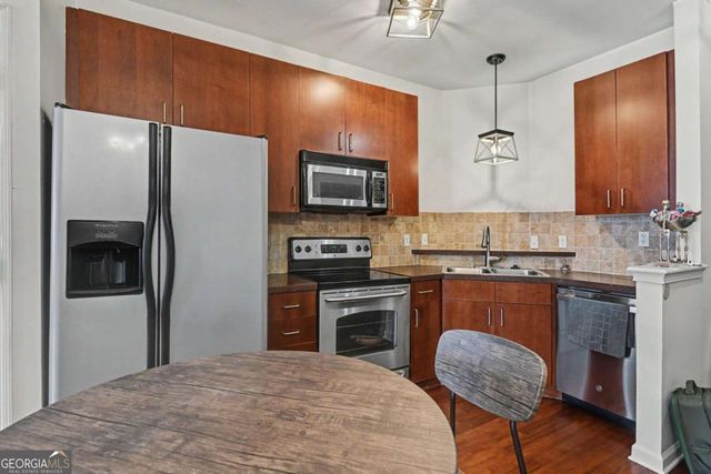 898 Oak Street SW 1220, Atlanta, GA 30310