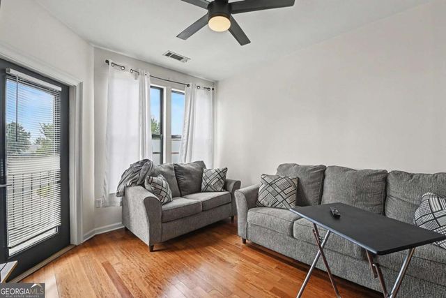 898 Oak Street SW 1220, Atlanta, GA 30310