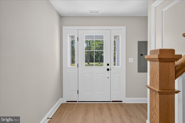 324 SCHADLE RD, Bedminster, PA 18910
