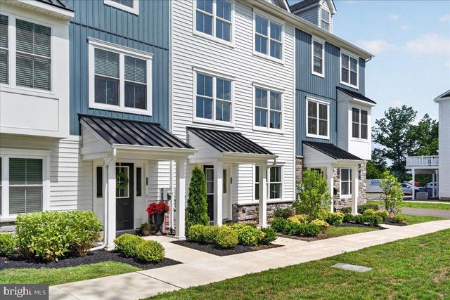 324 SCHADLE RD, Bedminster, PA 18910