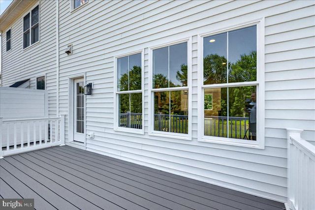 324 SCHADLE RD, Bedminster, PA 18910