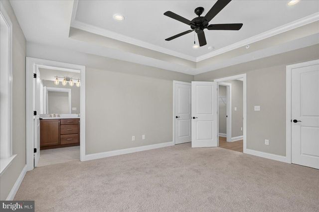 324 SCHADLE RD, Bedminster, PA 18910