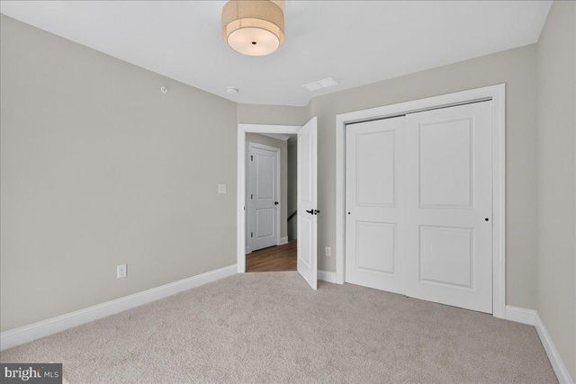 324 SCHADLE RD, Bedminster, PA 18910