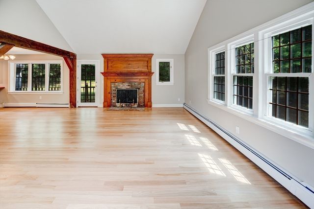 1157 Main St, Bolton, MA 01740