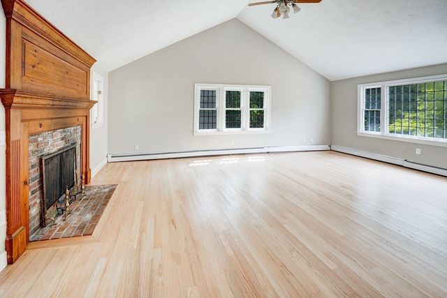 1157 Main St, Bolton, MA 01740
