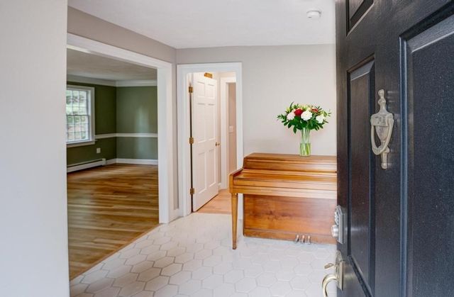 1157 Main St, Bolton, MA 01740