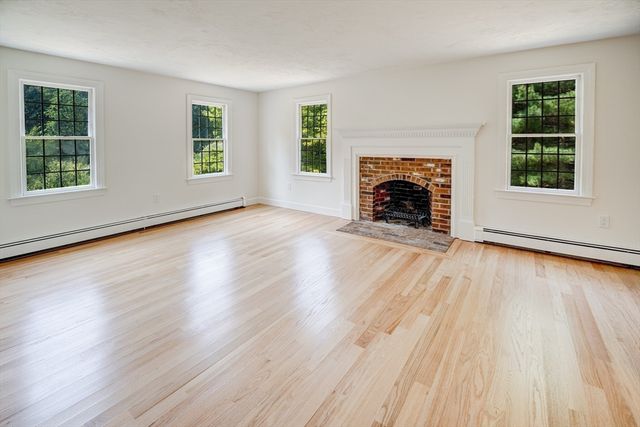 1157 Main St, Bolton, MA 01740