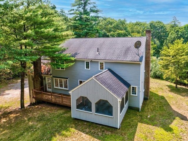 1157 Main St, Bolton, MA 01740