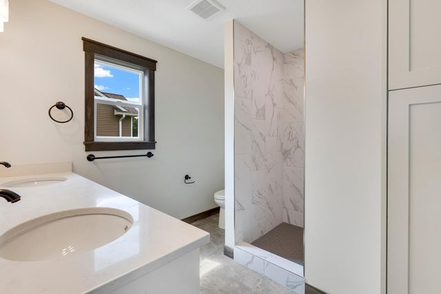 18583 Hidden Way, Lakeville, MN 55044