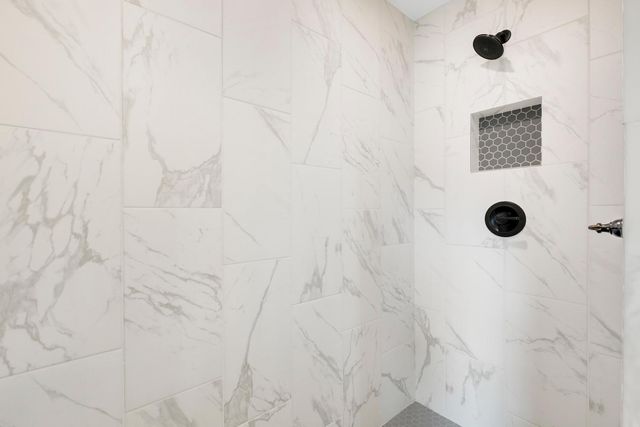 18583 Hidden Way, Lakeville, MN 55044