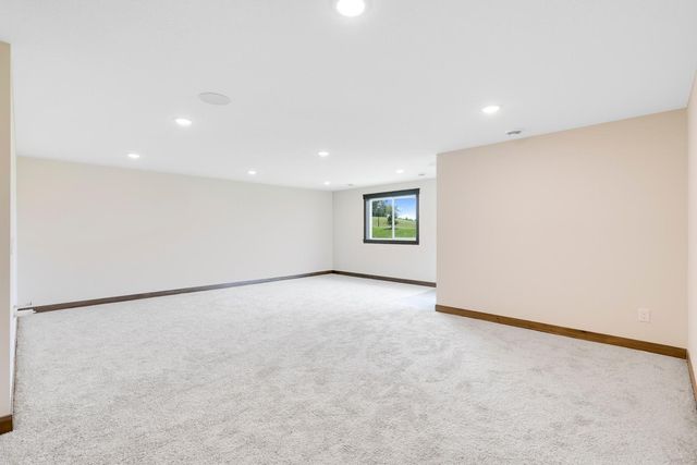 18583 Hidden Way, Lakeville, MN 55044