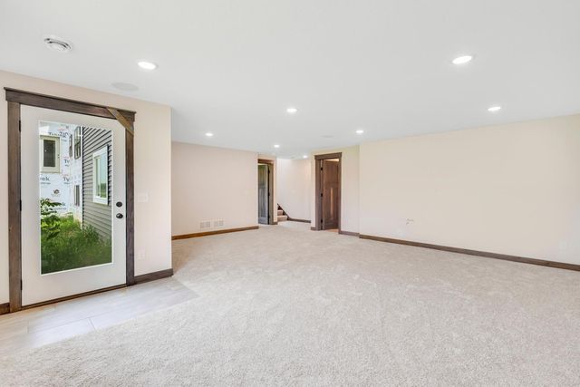 18583 Hidden Way, Lakeville, MN 55044