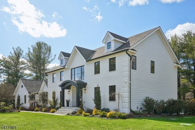 388 Freemans Ln, Franklin Lakes Boro, NJ 07417