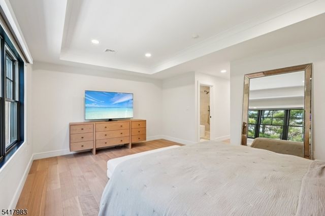 388 Freemans Ln, Franklin Lakes Boro, NJ 07417