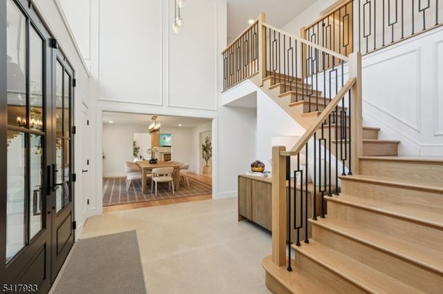 388 Freemans Ln, Franklin Lakes Boro, NJ 07417