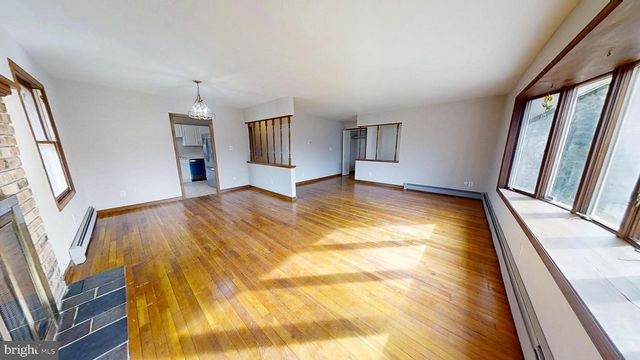 653 BUCKSHUTEM RD, Bridgeton, NJ 08302