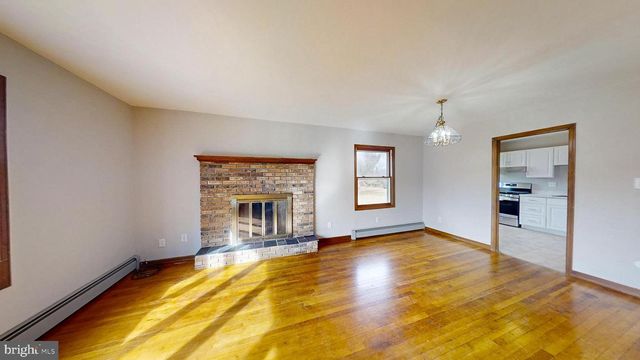 653 BUCKSHUTEM RD, Bridgeton, NJ 08302