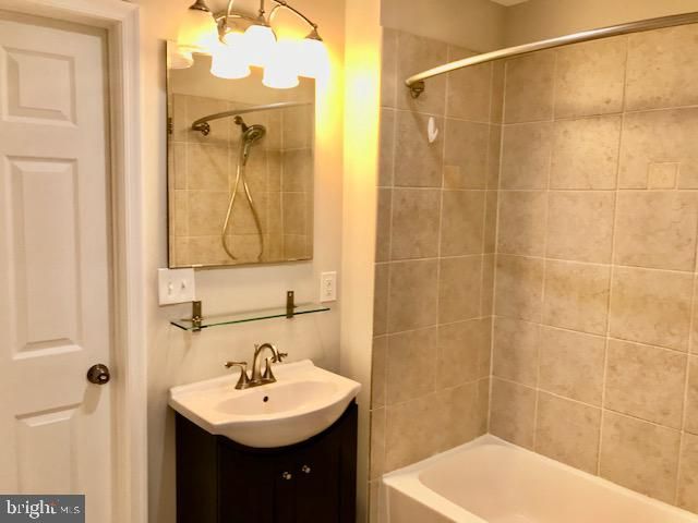 853 W LOMBARD ST, Baltimore, MD 21201