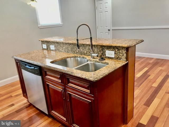 853 W LOMBARD ST, Baltimore, MD 21201