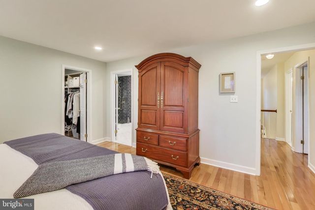 3717 JENNY LYNNE LN, Fairfax, VA 22030