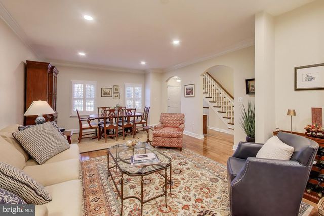 3717 JENNY LYNNE LN, Fairfax, VA 22030