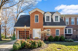 3717 JENNY LYNNE LN, Fairfax, VA 22030