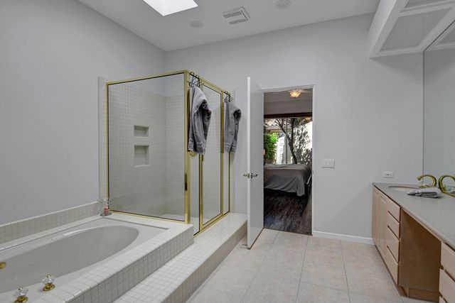 679 Box Canyon Trail, Palm Desert, CA 92211