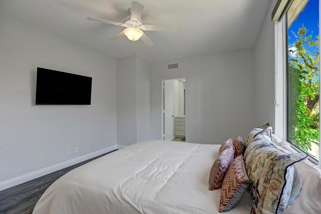 679 Box Canyon Trail, Palm Desert, CA 92211