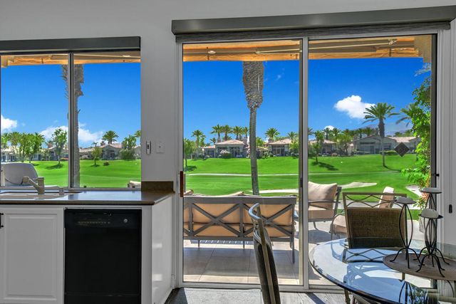679 Box Canyon Trail, Palm Desert, CA 92211