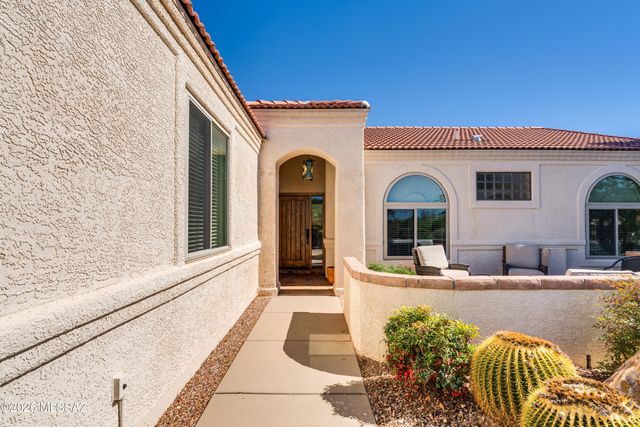 1910 E Purple Martin Lane, Green Valley, AZ 85614