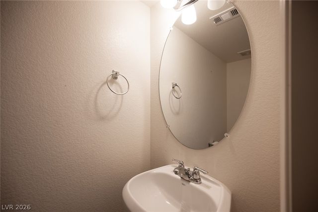 5856 Brown Tree Lane, North Las Vegas, NV 89081