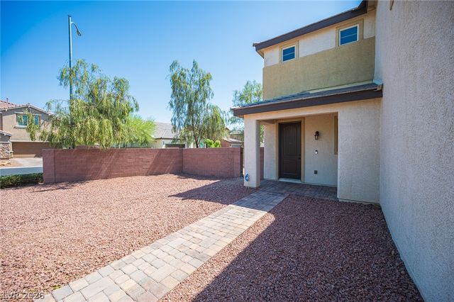 5856 Brown Tree Lane, North Las Vegas, NV 89081