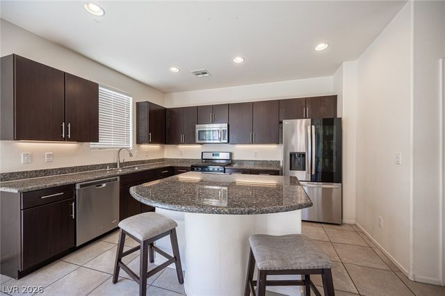 5856 Brown Tree Lane, North Las Vegas, NV 89081