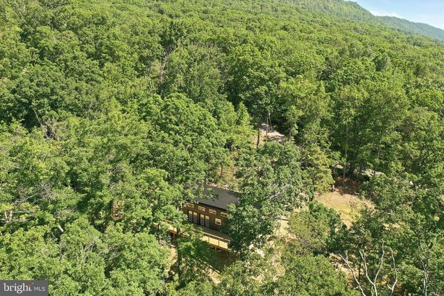 1307 CARDINAL DR, Luray, VA 22835