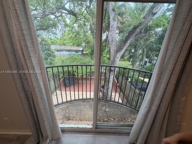 2927 SW 18th Ter 2927, Fort Lauderdale, FL 33315