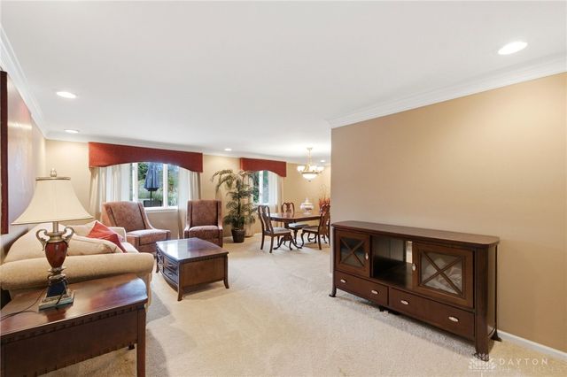7882 Millerton Drive, Centerville, OH 45459
