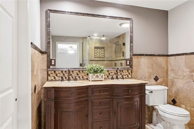 7882 Millerton Drive, Centerville, OH 45459