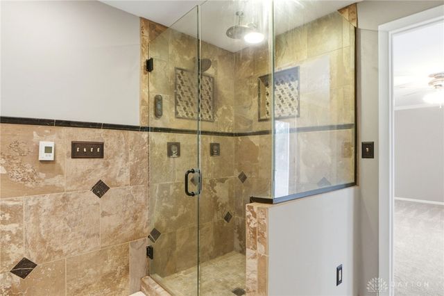 7882 Millerton Drive, Centerville, OH 45459