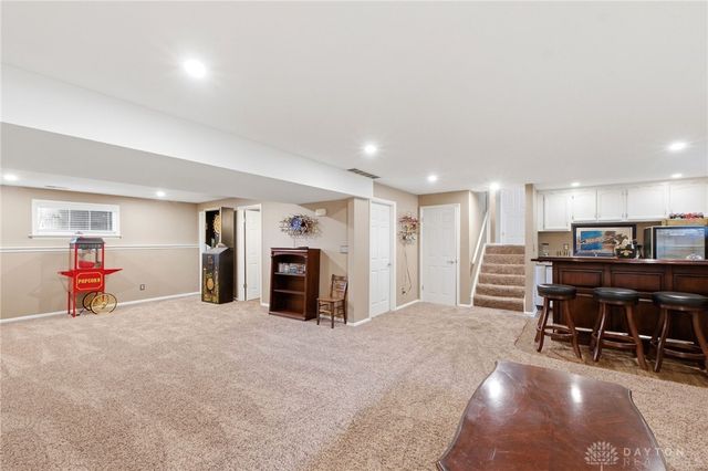 7882 Millerton Drive, Centerville, OH 45459