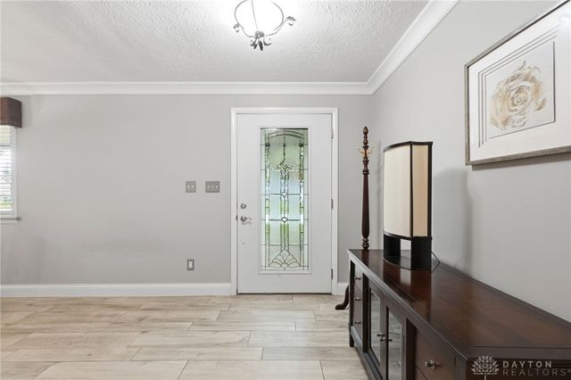 7882 Millerton Drive, Centerville, OH 45459