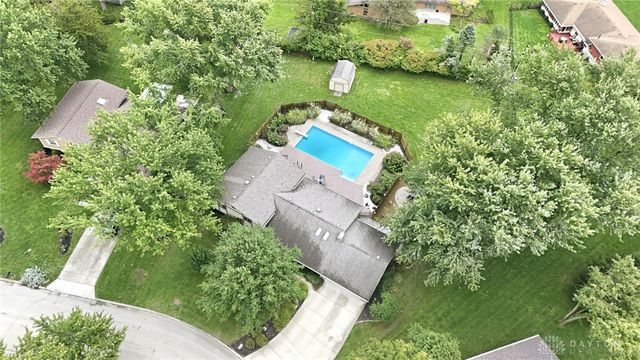7882 Millerton Drive, Centerville, OH 45459