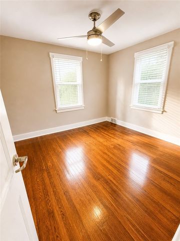756 Shady Dr E, Mt Lebanon, PA 15228