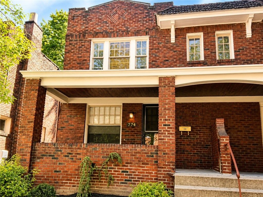 756 Shady Dr E, Mt Lebanon, PA 15228