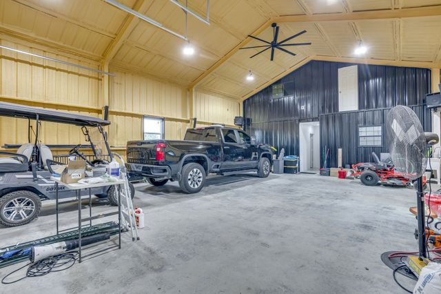 139 Oak Meadow Lane, Weatherford, TX 76085