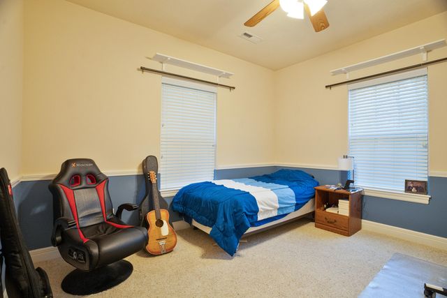 801 Silvercliff Way, Branson West, MO 65737