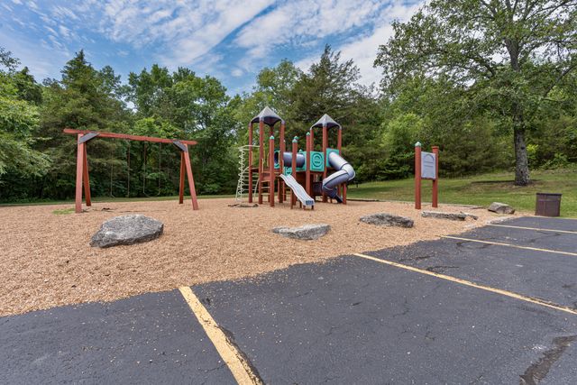 801 Silvercliff Way, Branson West, MO 65737