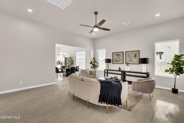 12645 MIDDLESBROUGH Avenue, Horizon City, TX 79928