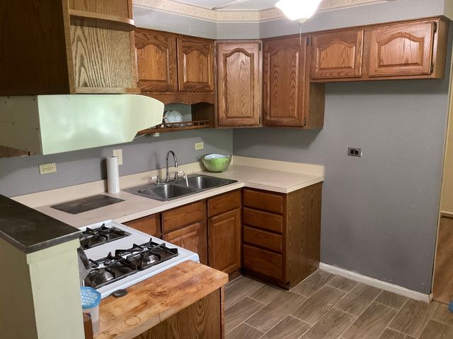 4640 185th Place, Country Club Hills, IL 60478